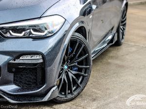 2021 BMW X5 45E M-PERFORMANCE - Image 2