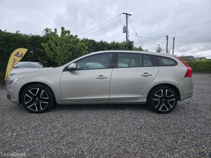 2017 Volvo V60 2.0 Diesel Automatic - Image 2