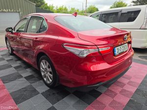 2019 TOYOTA PRIUS Tesla Style Screen Heated Seats - Image 2