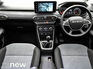 Dacia Sandero Stepway Extreme TCe 90 GSR2 - Image 3