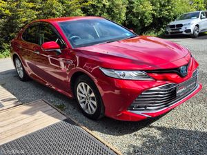 Toyota Camry Hybrid 2019 (Low Mileage) - Image 3