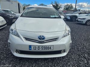 TOYOTA PRIUS ALPHA 2012 - Image 2