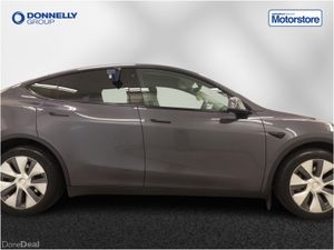 Tesla Model Y Hatchback Long Range - Image 3