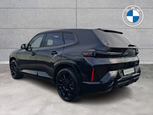 BMW XM 50e - Image 2