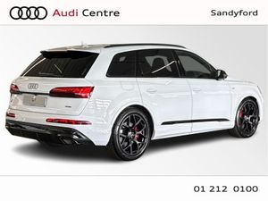 Audi Q7 55 TFSIE Q S LINE 290KW - Image 3