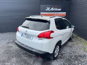 Peugeot 2008 1.2 ACTIVE AUTO 5DR - Image 4