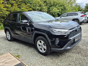 Toyota RAV4 Hybrid Automatic Low mileage 2019 - Image 2