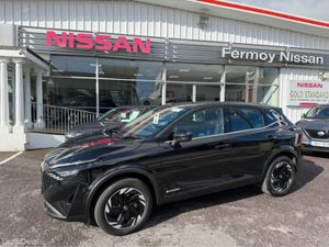 Nissan Qashqai HYBRID SV Cold Pack Heated Seats - Image 2