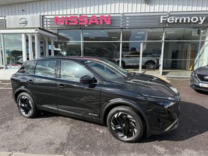 Nissan Qashqai HYBRID SV Cold Pack Heated Seats - Image 4