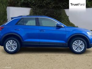 Volkswagen T-Roc Life - Image 3