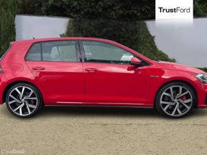 Volkswagen Golf GTI Performance - Image 3