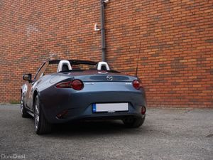 2017 Mazda MX-5 Artic Edition - 1 of 400 - Image 3