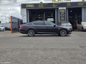 Skoda Superb L&K 2.0 TDI 150 BHP - Image 2
