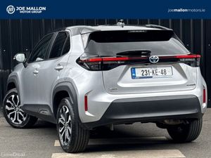 Toyota Yaris Cross 1.5 Hybrid CVT Luna Sport - Image 3