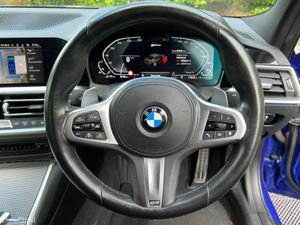 BMW 3-Series 330e M-SPORT COMPETITION 2.0 HYBRID / - Image 4