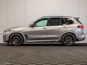 2025 BMW X5 X-Drive 50e M-Sport - Image 3