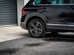 Volkswagen Tiguan Life 2.0tdi D7F 150HP 5DR Auto - Image 4