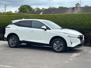23Nissan Qashqai 1.3 Dig Accenta Premium Hybrid - Image 2