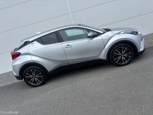 20/8 TOYOTA CHR SOL HYBRID A/T MINT ! - Image 4