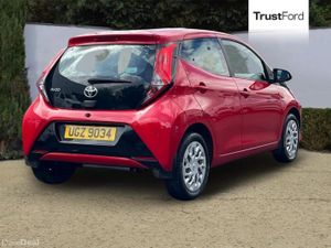 Toyota Aygo X-Play - Image 4