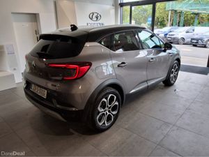 Renault Captur TECHNO E-TECH HEV - Image 2