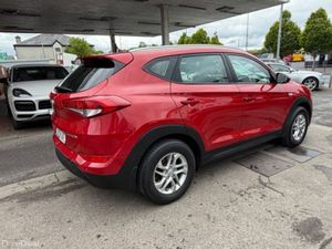 Hyundai Tucson ix35 1.7 Comfort 5DR - Image 3