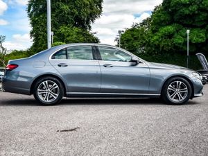 Mercedes-Benz E-Class E220d Avantgarde 194bhp Auto - Image 4
