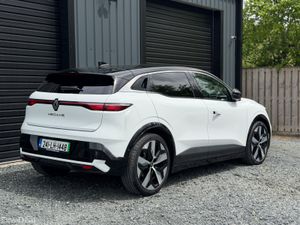 241 Renault Megane E-Tech 60EV 450KM Range - Image 3