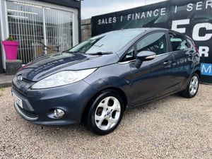 FORD FIESTA 2010, AUTOMATIC, VERY LOW KMS, NEW NCT - Image 3