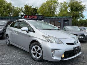 15  TOYOTA PRIUS HYBRID - Image 2