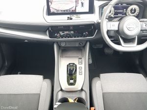 Nissan Qashqai ePOWER SV PREMIUM - Image 4