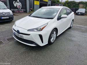 2022 Toyota Prius 1.8L Hybrid Low Miles Automatic - Image 2