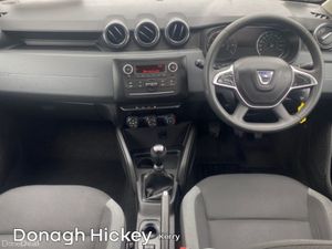 Dacia Duster 1.5 Blue dCi 115 Essential - Image 2