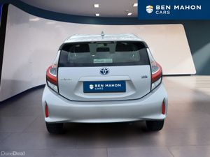 Toyota Aqua Hybrid Automatic - Image 4