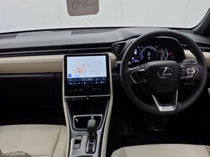 Lexus LBX ELEGANT HYBRID 4DR AUTO - Image 4