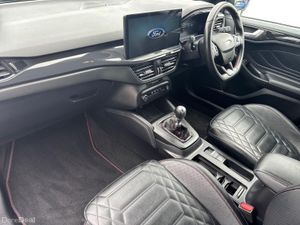 Ford Focus 1.0L EcoBoost 125PS ST-Line Vignale - Image 2