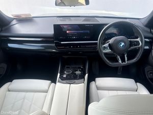 BMW 5-Series 530e M Sport Saloon - Image 4