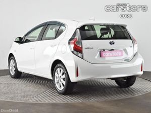 Toyota Aqua 1.8 Hybrid - Image 3