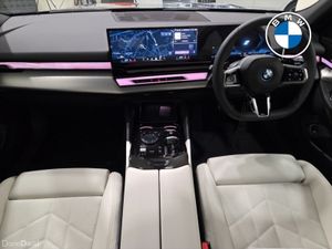 BMW 5-Series 530e M Sport Saloon - Image 4
