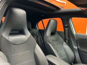 Mercedes-Benz A-Class Sunroof E AMG LINE EDITION P - Image 4