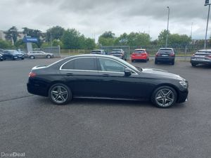 Mercedes-Benz E-Class D E220 4DR AUTO - Image 4