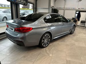 17 BMW 530 e PLUG IN HYBRID-LOW KMS - Image 3