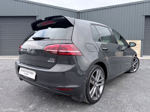 Volkswagen Golf 172’ Highline TOP SPEC/LOW MILEAGE - Image 4