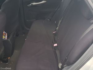 Toyota Auris 2009 - Image 4