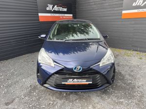 Toyota Yaris 1.5 VITZ HYBRID - Image 2