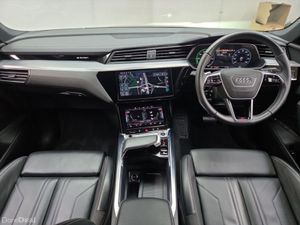 Audi e-tron S Line 55 Quattro 95kWh Quattro - Image 4