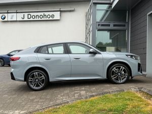 BMW iX2 eDrive20 M Sport - Image 3