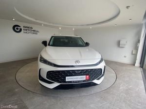 MG HS 1.5 T-GDI PHEV Trophy 5dr Auto - Image 2