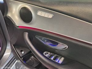 2018 Mercedes-Benz E-Class E 220 D AVANTGARDE - Image 3
