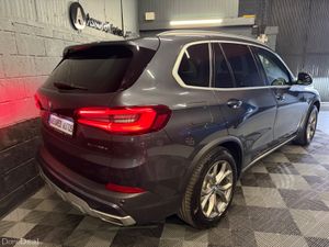 222 BMW X5 3Ltr X-Drive 45e XLine - Image 3